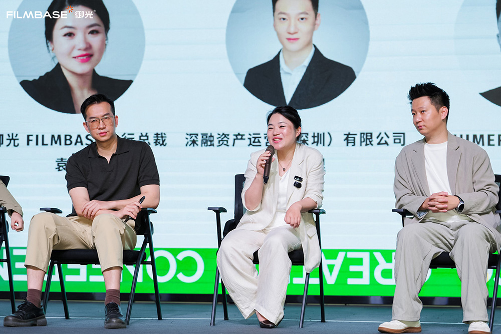 CEO Lanlan Yuan Speaks at the Event.jpg