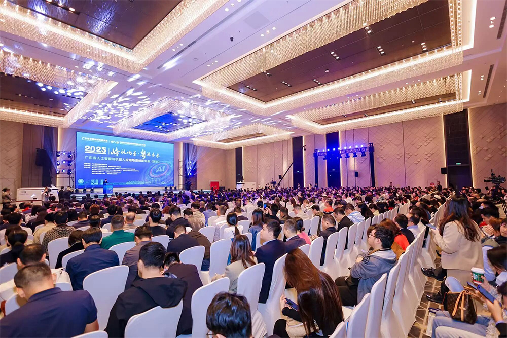 FILMBASE Makes a Splash! Honored as One of Longgang's Top 40 Outstanding Scenario Cases, Shines on the “Bay Area Runway”